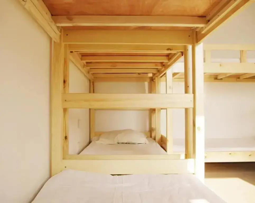 Цзинань: E Cheng Shan Se Youth Hostel