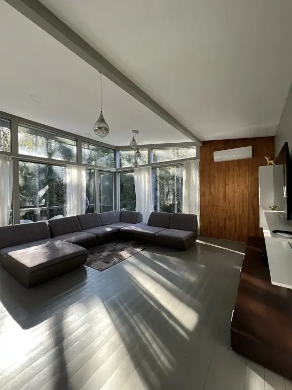 Ильичево: Kottedzh 250M² U Reki Private House