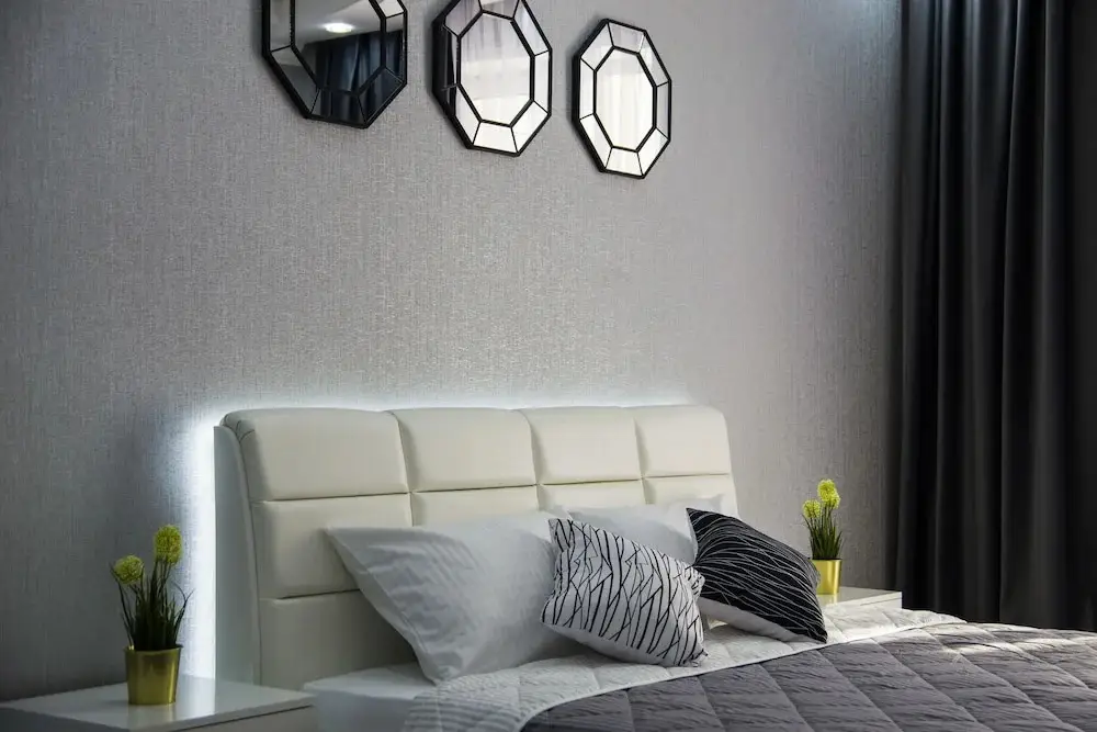 Омск: Апартаменты Luxe, ул. Масленникова, 58