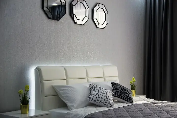 Омск: Апартаменты Luxe, ул. Масленникова, 58