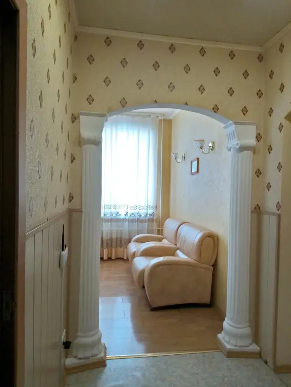 Стерлитамак: Kvartirnyij Vopros Na Suvorova 10 Apartments