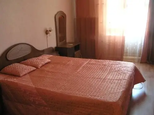Астрахань: Na Lenina 50 Apartment
