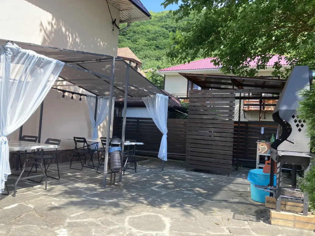 Архипо-Осиповка: Мебелированные комнаты Aksis House