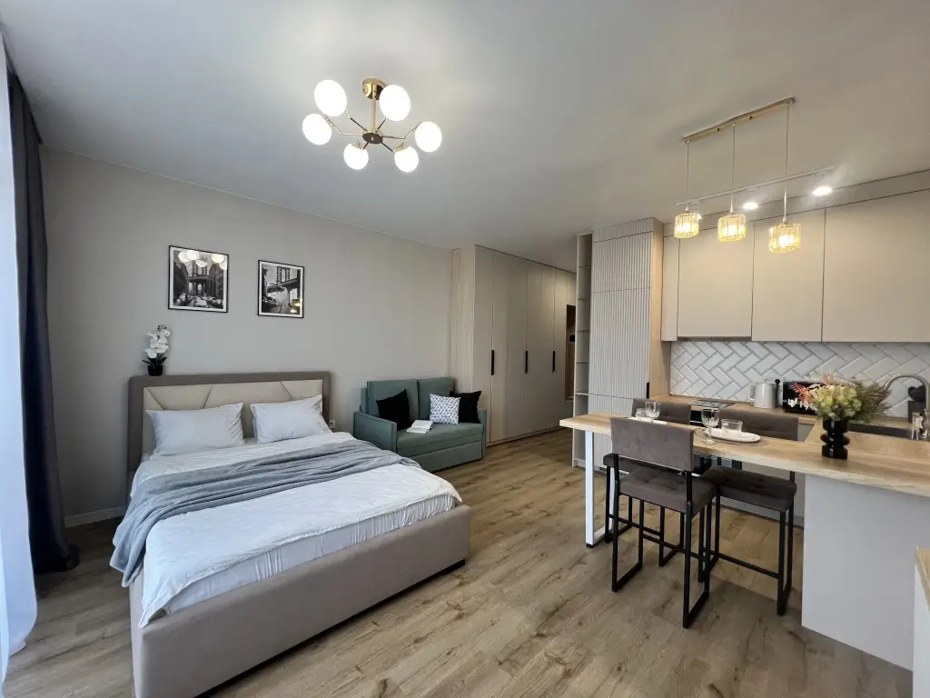 Иркутск: Uyutnye V Zhk Strizhi Apartments