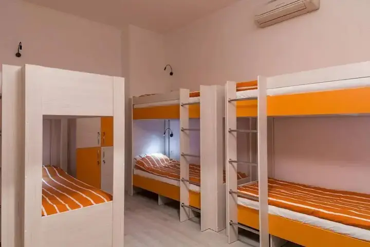 Новосибирск: Juicy Hostel