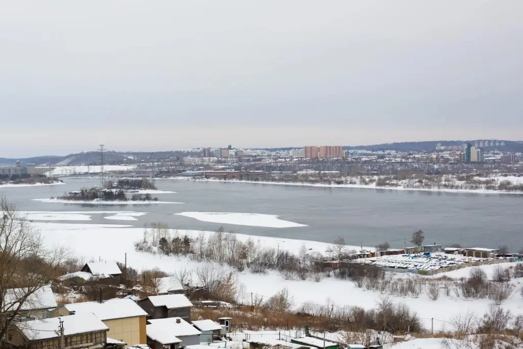 Иркутск: 9 ночей на улице Дальневосточная 29/1