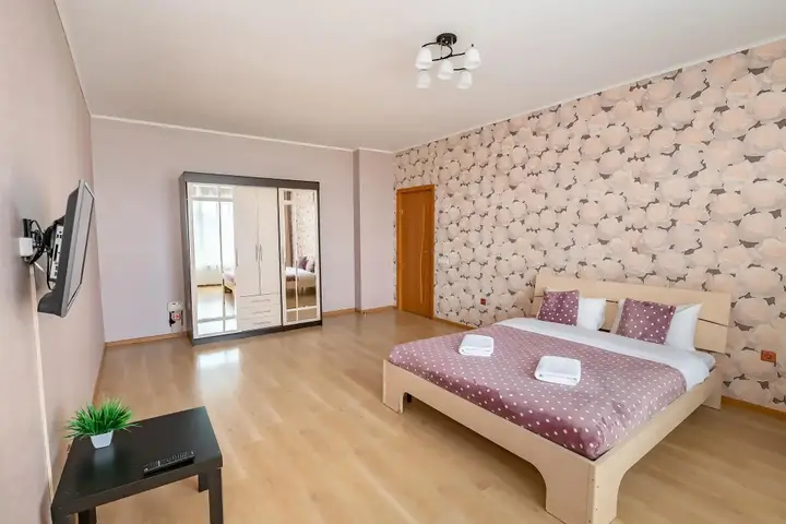 Владивосток: OGNI Apartments на улице Светланская