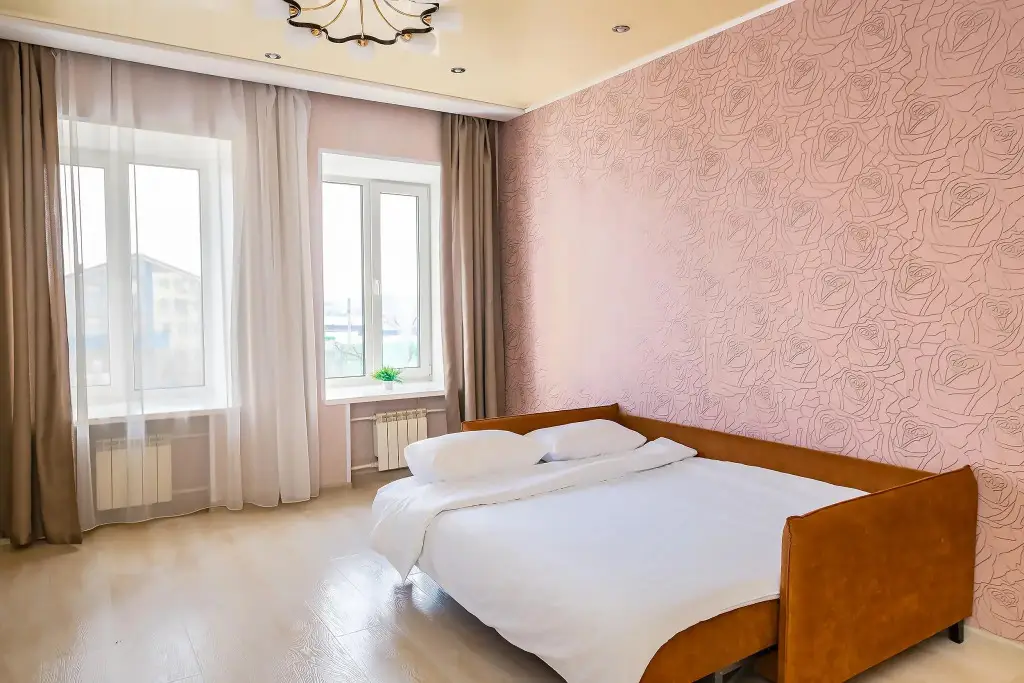 Владивосток: OGNI Apartments на улице Светланская