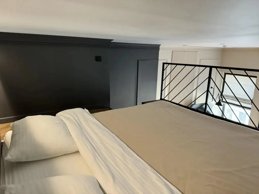 Sukhaparina: Rubinsteina Apartments на Невском проспекте