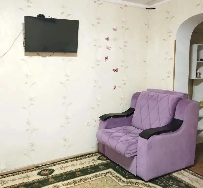 Железноводск: Дом у подножия горы Медовая