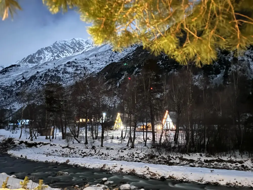 Эльбрус: Гостевой Дом River House