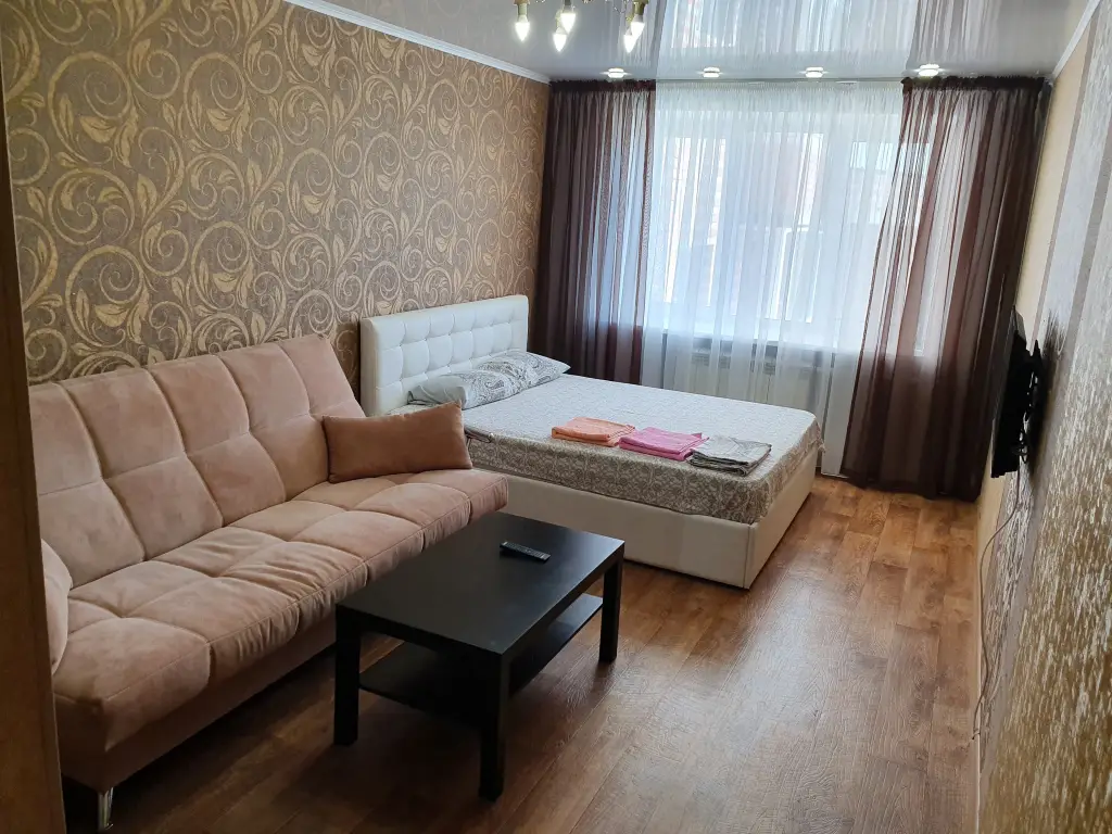 Альметьевск: Квартира Виталий HouseRent Однокомнатная по ул. Ленина,104Б