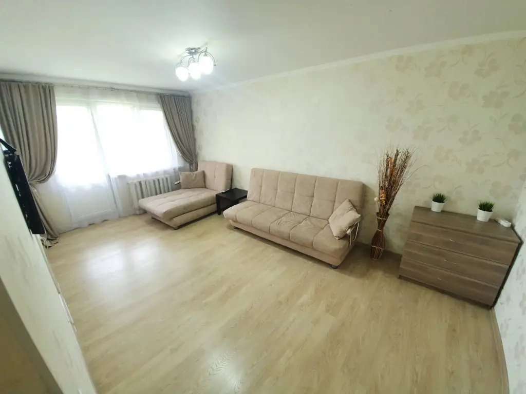 Альметьевск: Квартира Виталий HouseRent Двухкомнатная по ул. Нефтяников, 27