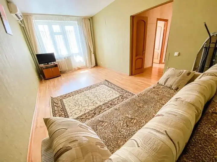 Уфа: Квартира на Софьи Перовской, 48/1