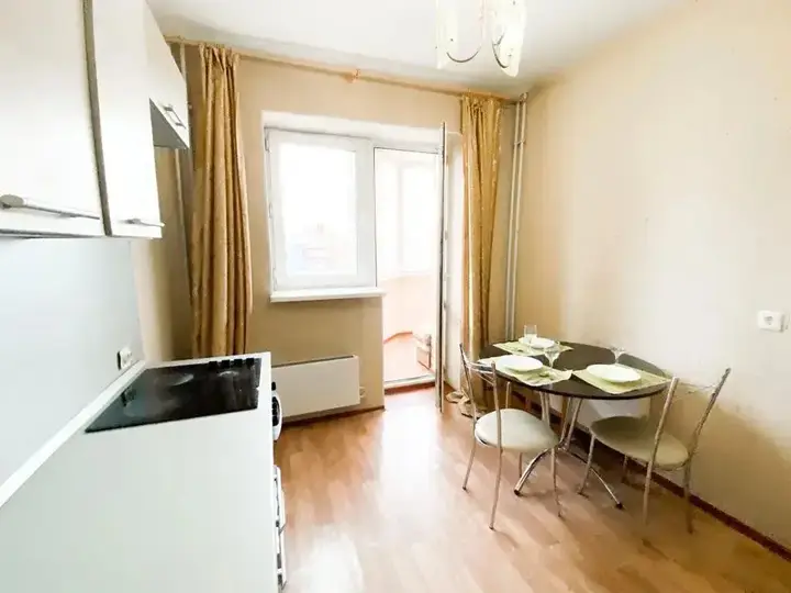 Уфа: Квартира на Бакалинской, 25
