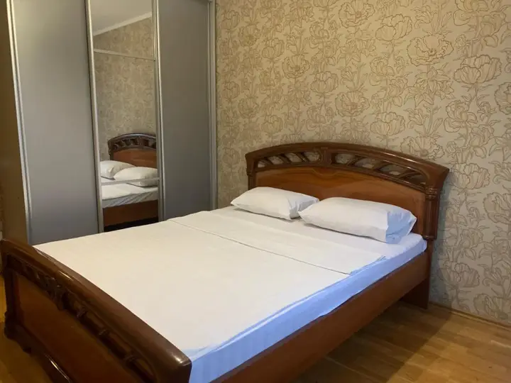 Магнитогорск: Pyat Zvyozd Na Karla Marksa Apartments