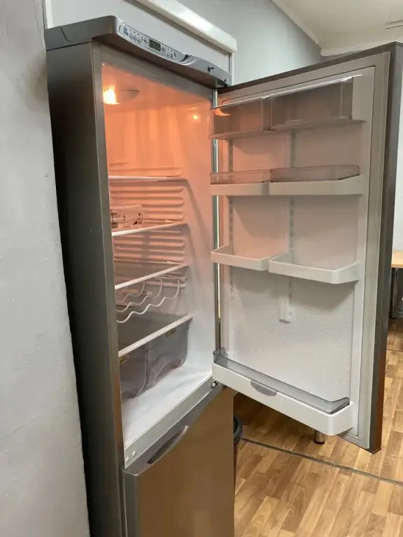 Омск: Хостел Постель