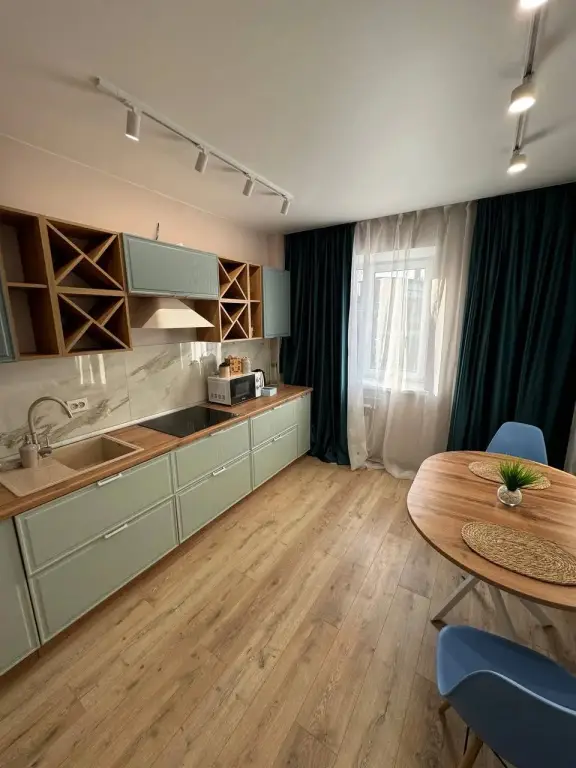 Омск: Uyutnaya Kvartira V Luchshem Rayone Goroda Omska Flat