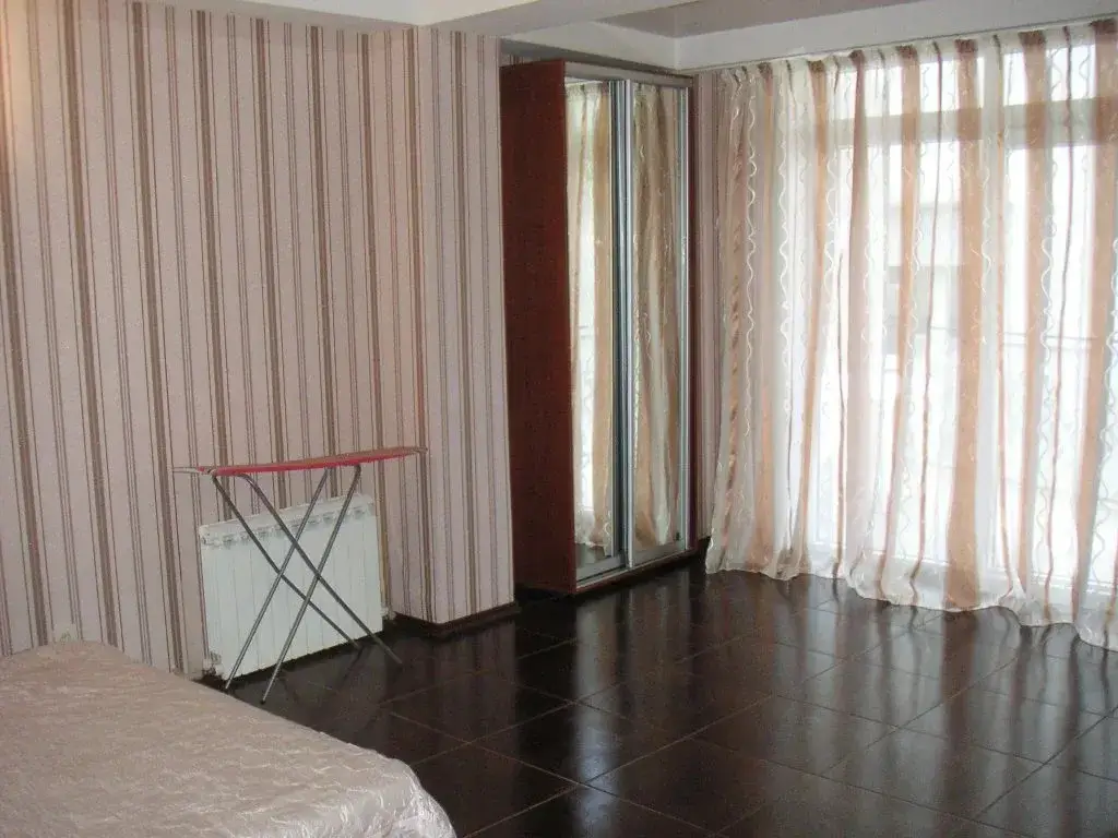 Отрадное: Nebesnuy Parus Hotel