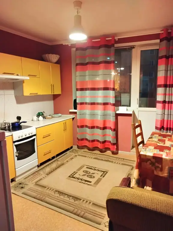 Альметьевск: Almetyevsk Lenina 171 Apartments