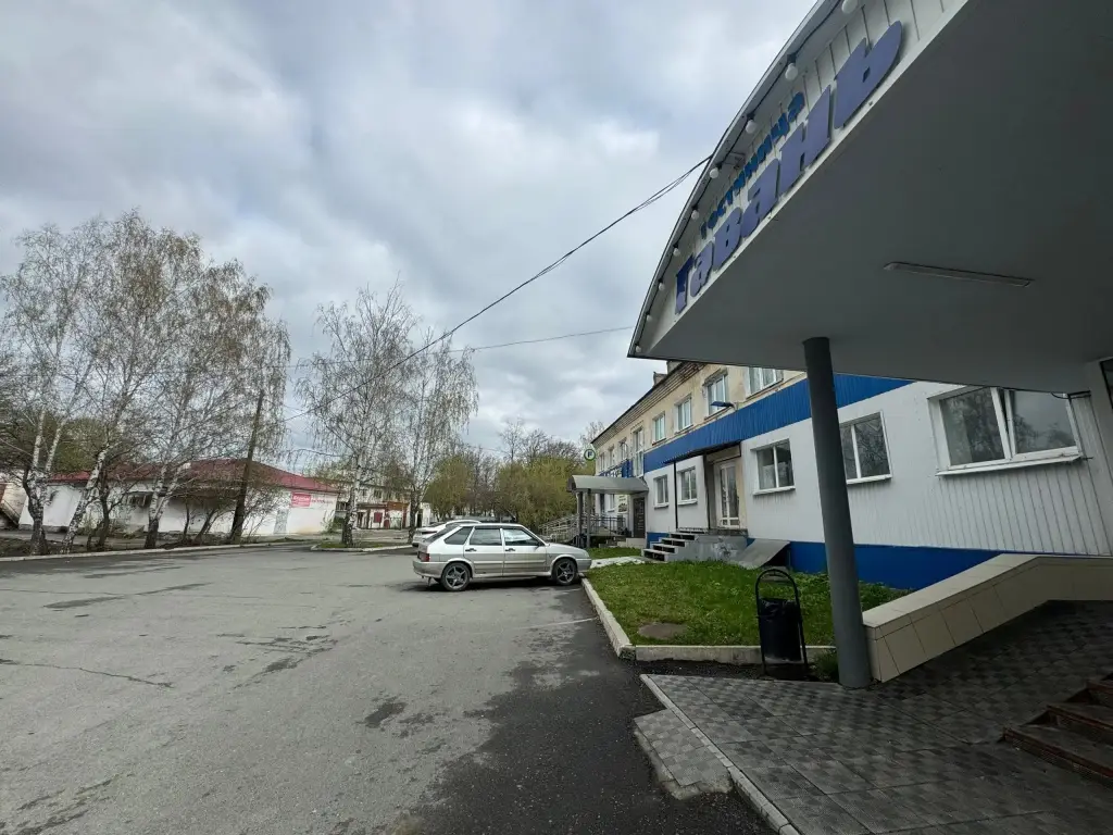 Реж: Отель Гавань