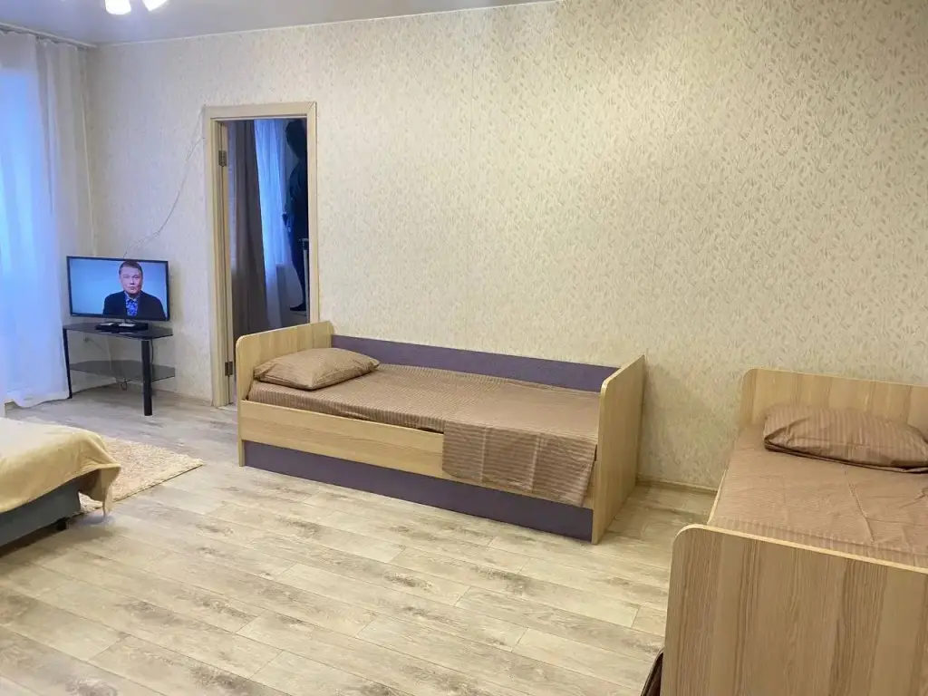 Кемерово: Квартира 2-к с балконом на Волгоградской