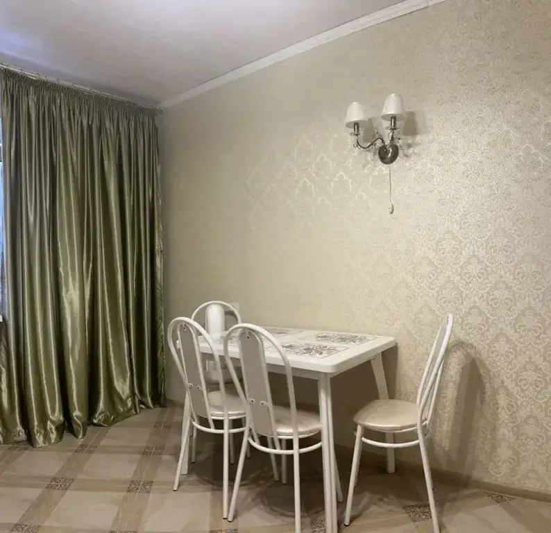 Брянск: Квартира в районe Куpгана