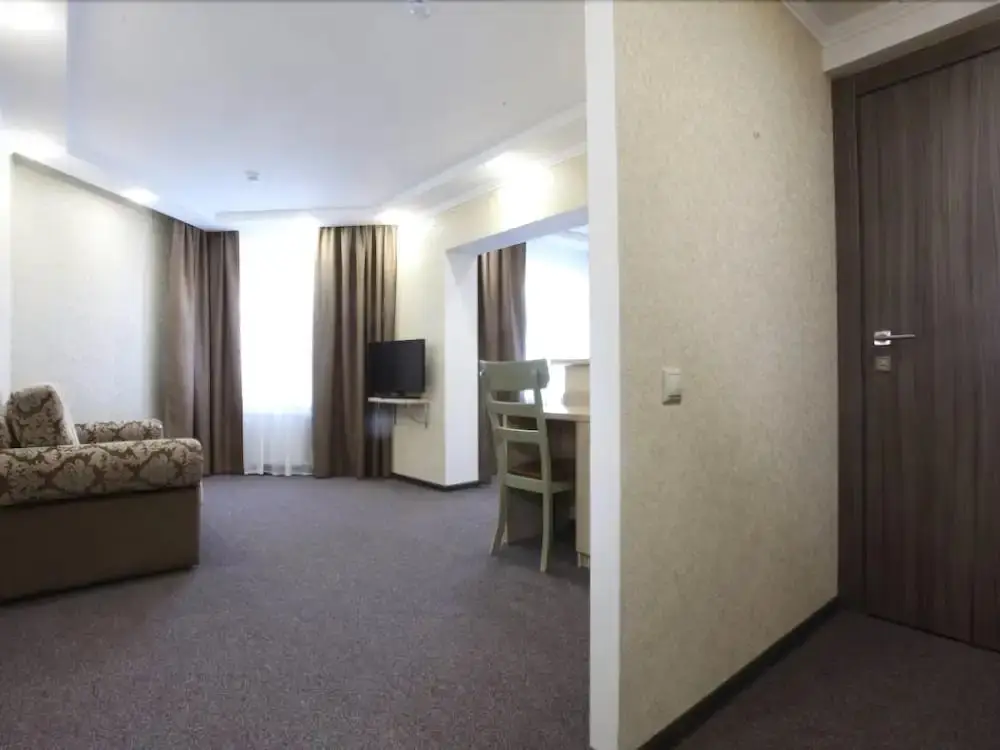 Набережные Челны: Hotel Maxim
