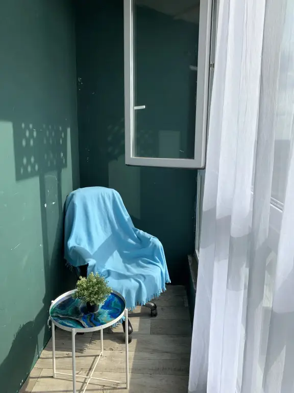 Уфа: Квартира Уютная с Кафе и Магазинами в Доме, 5 Минут Трасса