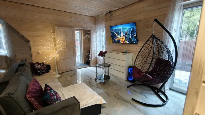 Рощино: Частный дом Lux 130 кв.м в сосновом лесу на берегу озера в Рощино