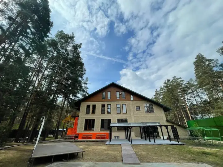 село Ласково: База отдыха кампус 815
