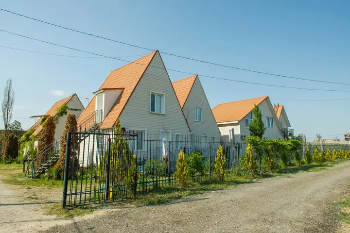 Феодосия: База отдыха Азимут