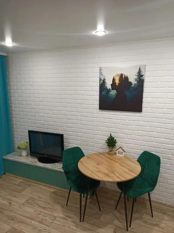 Омск: Квартира на Бульваре Кузьмина 27