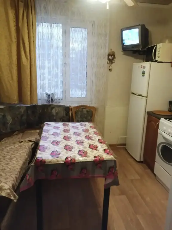 Новый Уренгой: Квартира Однушка на Сибирской