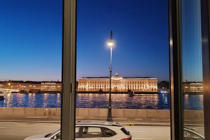 Sukhaparina: Апартаменты 3 с Панорамным Видом на Неву