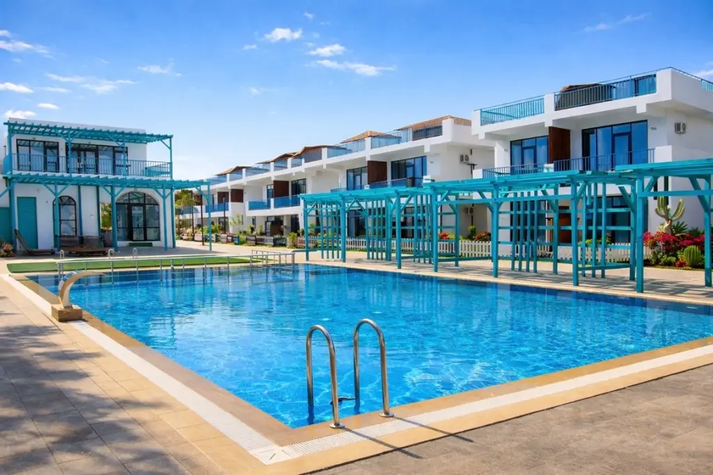 Турали: Отель Santorini Family Club