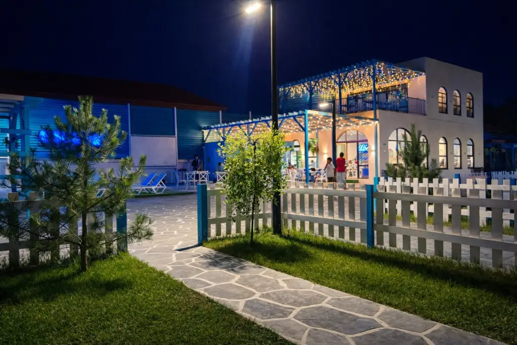 Турали: Отель Santorini Family Club