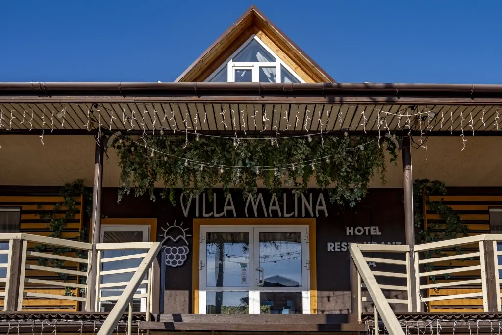 Хижир: Отель Villa Malina