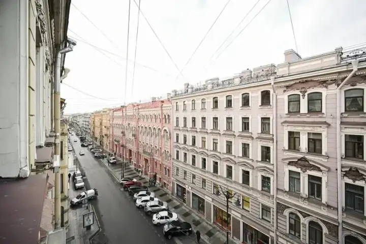 Воронеж: Апартаменты 1912 у Аничкова моста №1