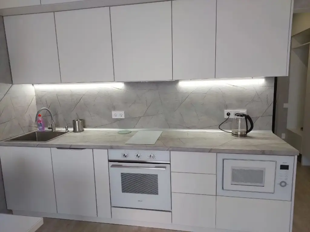 Алушта: Квартира 1-Комнатная 37,5 м² 2 Кровати