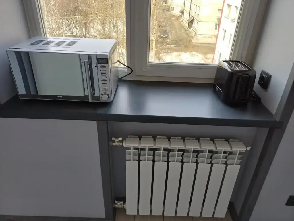 Мончегорск: TroeSutokApart Комсомольская 50