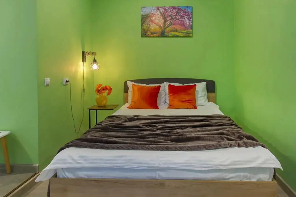 Апартаменты Room-Room Кировский — фото 1