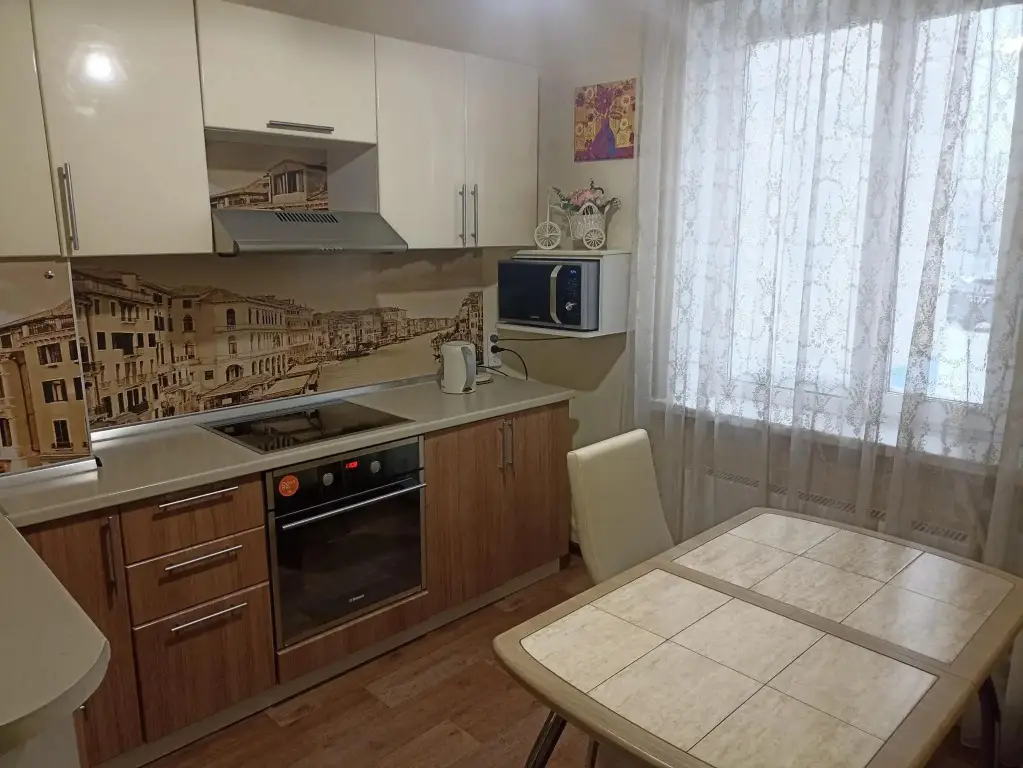Ноябрьск: Апартаменты на улице Городилова 10 А