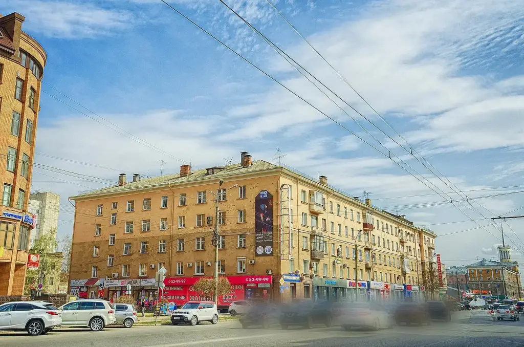 Апартаменты на проспекте Карла Маркса 17 — фото 1