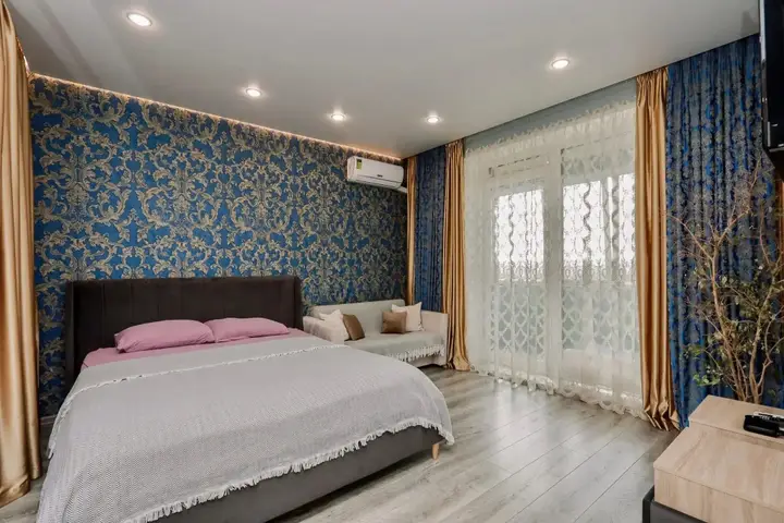 Ижевск: Апартаменты Privi House на улице им. Вадима Сивкова 273