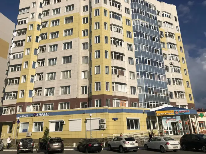 Ханты-Мансийск: Light House (Лайт Хаус) на улице Ямская 14