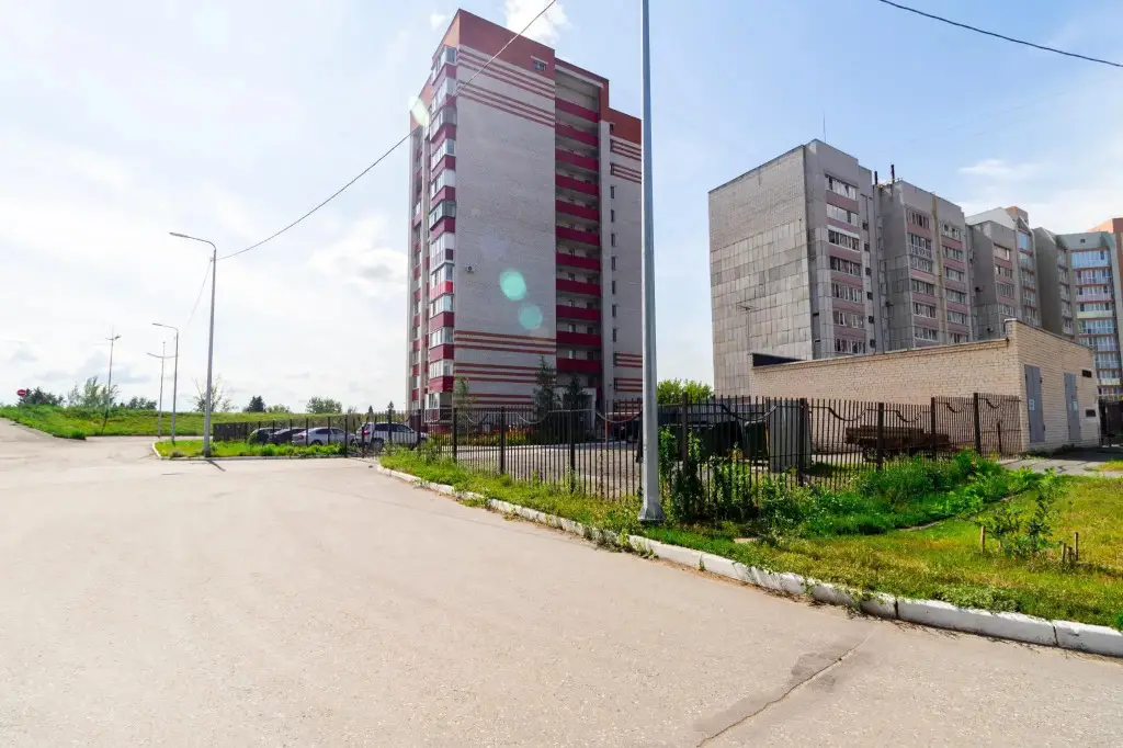 Курган: Апартаменты на улице Карельцева 90 корпус 1