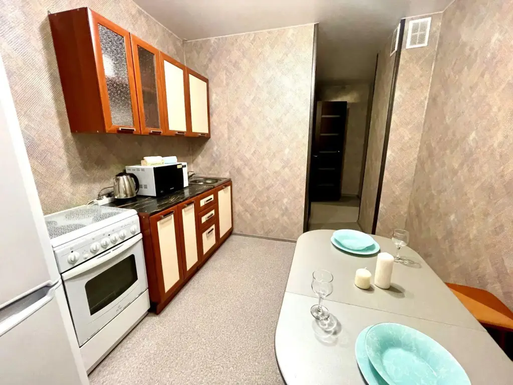 Прокопьевск: Home Hotel (Хоум Отель) на Есенина
