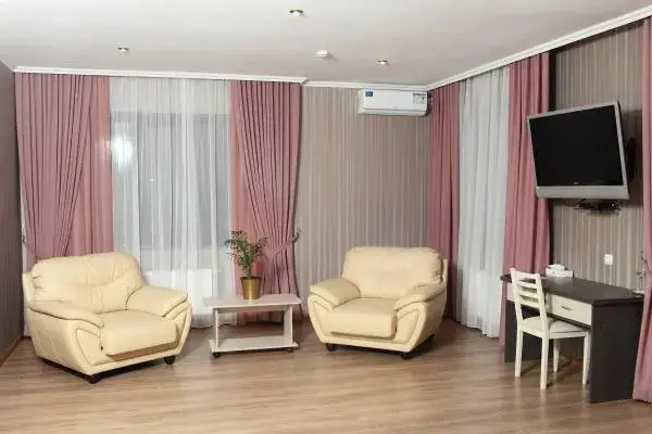 Курганинск: Bon-Hotel (Бон-отель)