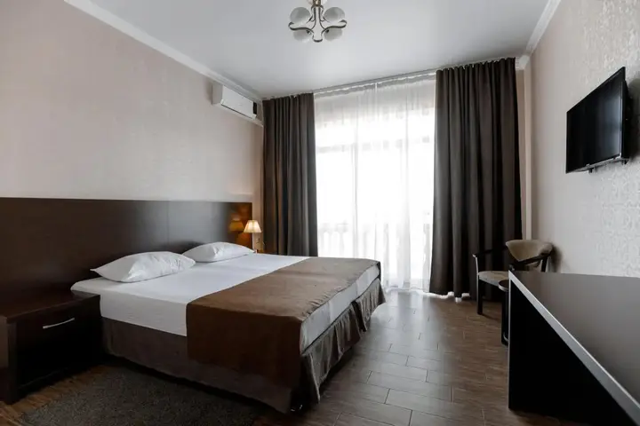 Новомихайловский: Golden Resort (Голден Резорт)